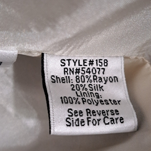 CAbI Black Velvet/Silk Blend Jacket With Balloon Sleeves Size M - Picture 8 of 13